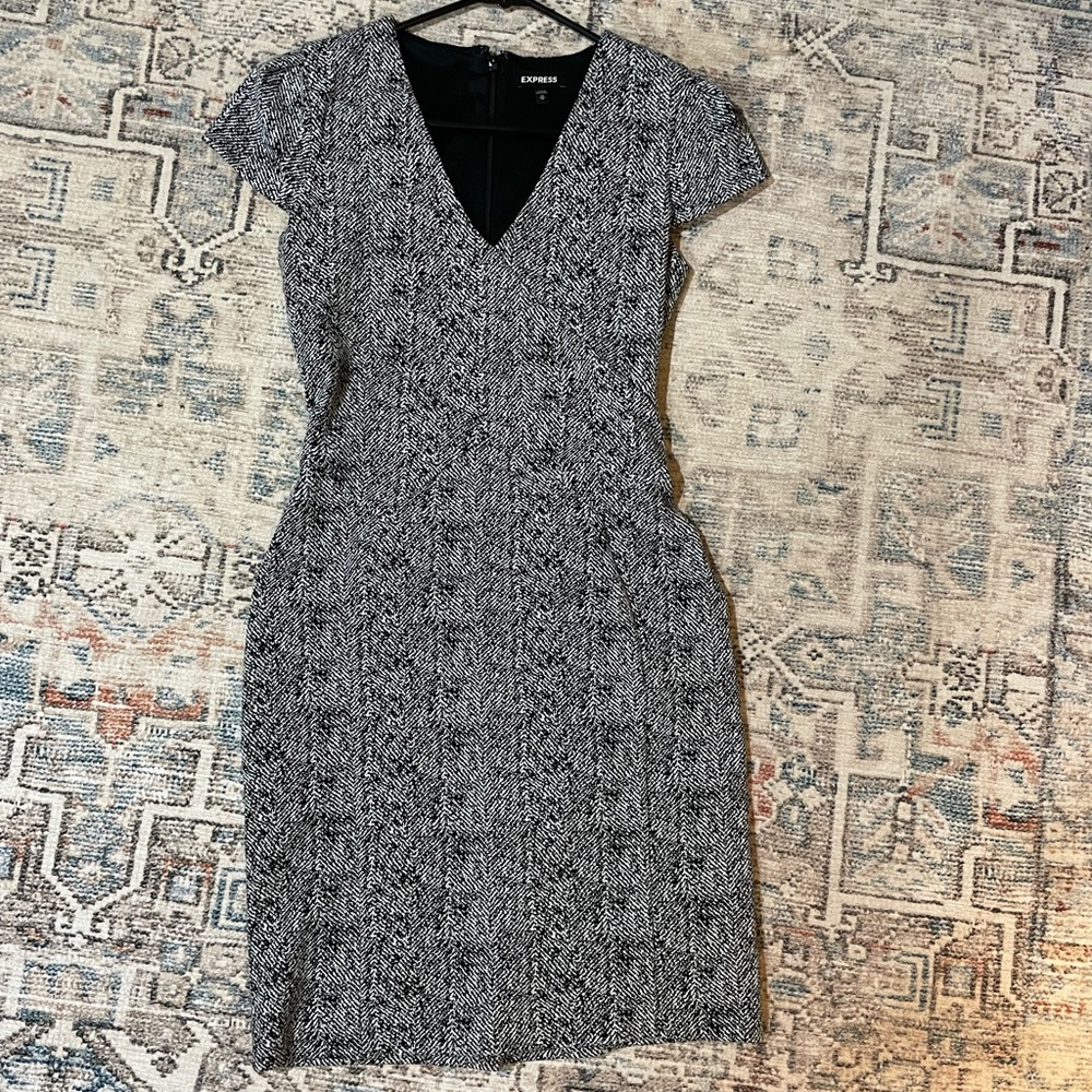 Express black and white pencil dress